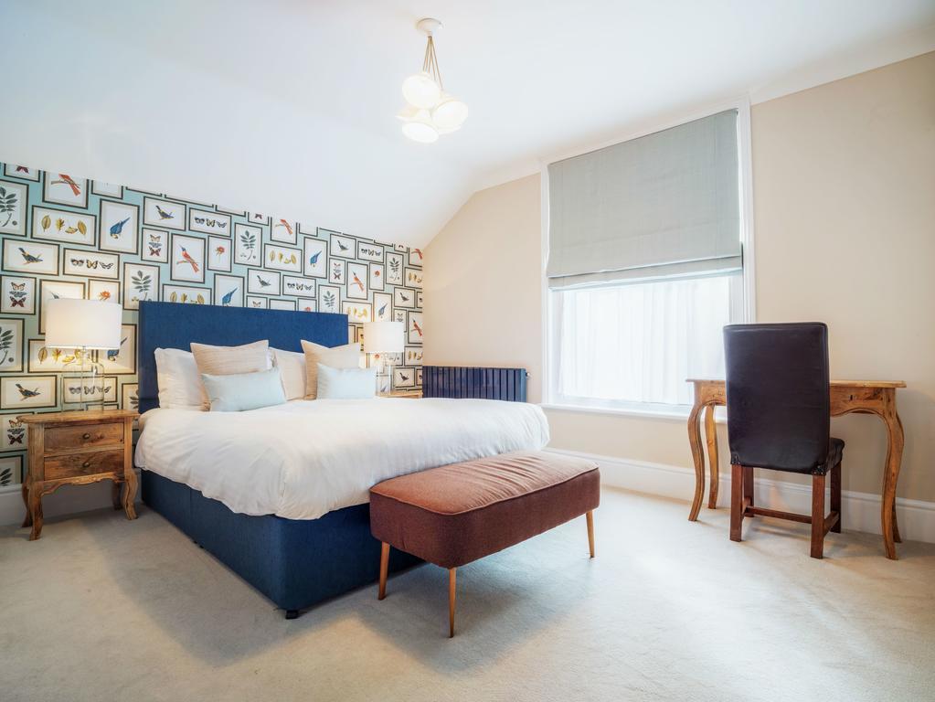 Stattons Boutique Hotel & Restaurant Портсмът Екстериор снимка